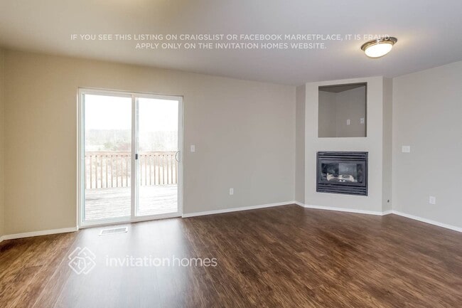 Building Photo - 205 Phoenix Ave SW