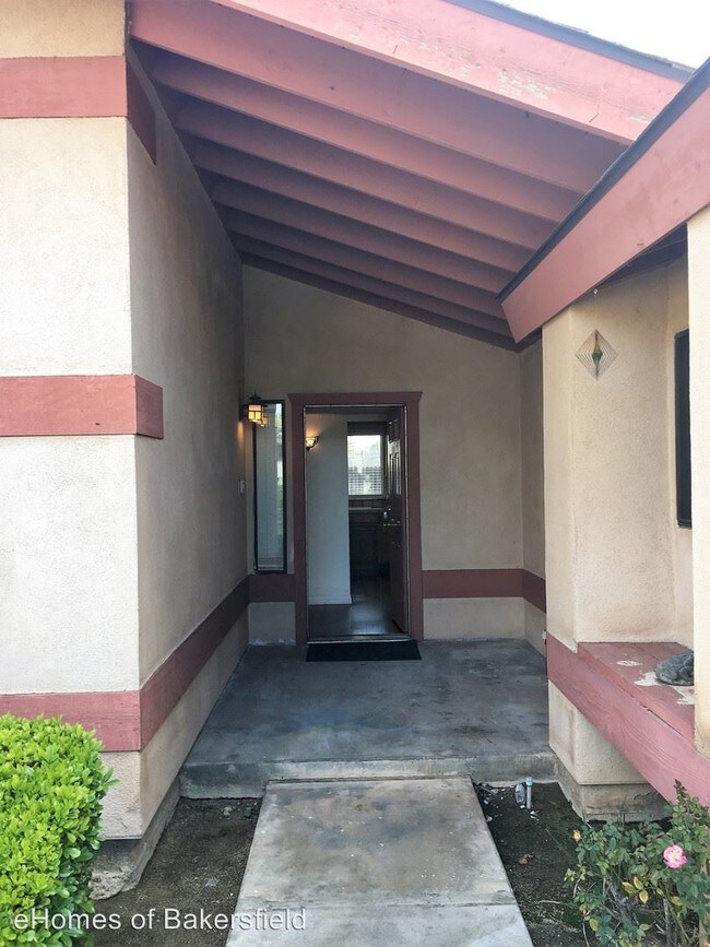 Foto del edificio - 2821 Ravall St