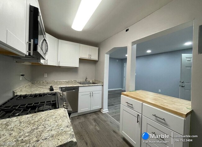 Foto del edificio - 2 br, 1 bath House - 5311 Nelson Ave