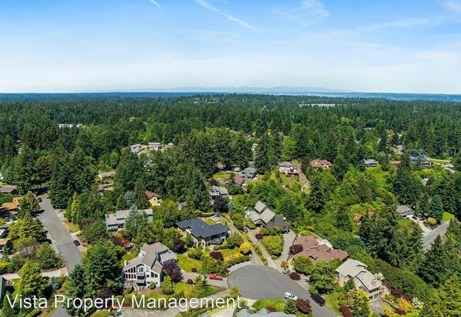 Building Photo - 5 br, 2.5 bath House - 12804 135th Ave Ct E