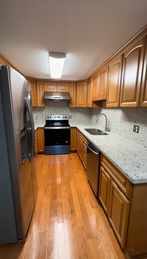 Foto principal - 12630 SE 160th St