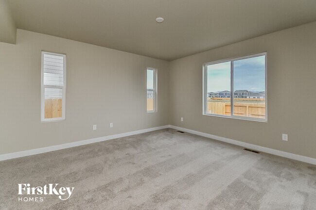 Building Photo - 10250 Luneth Dr