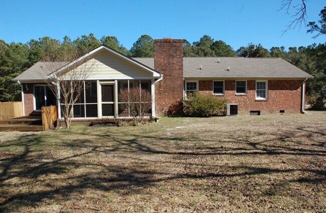 Foto del edificio - 104 Dorchester Ln