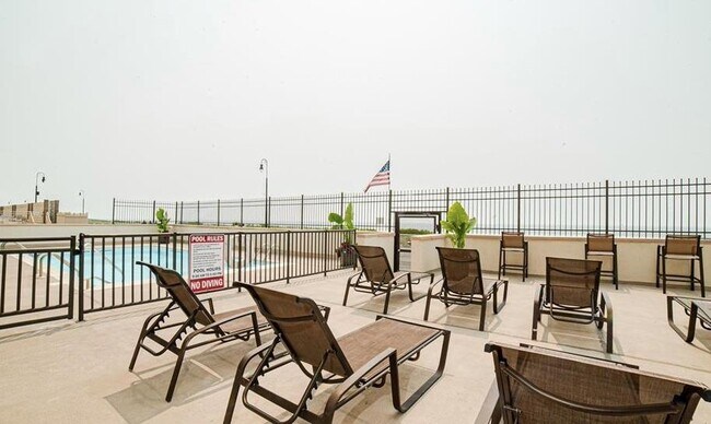 Foto del edificio - 420 Shore Rd