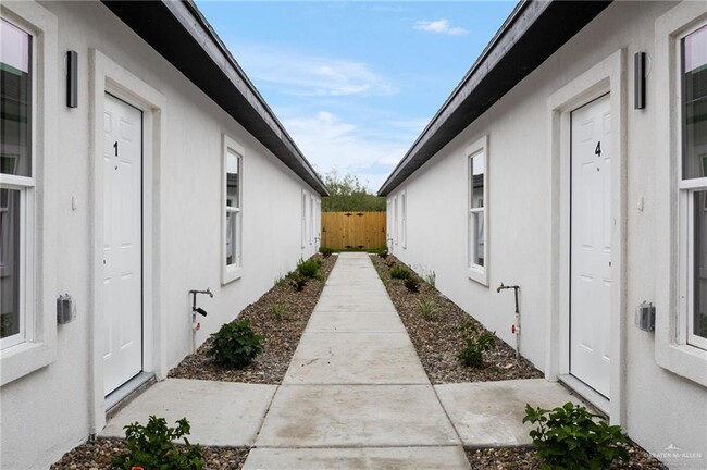 Foto del edificio - 14 S Links Dr