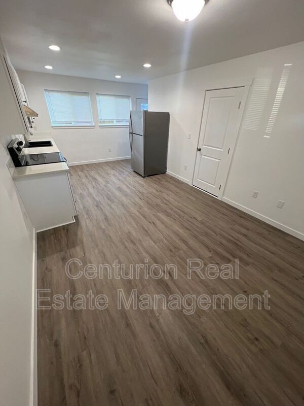 Foto del edificio - 815 SW 8th