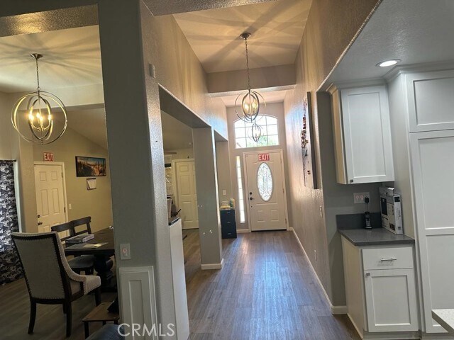 Building Photo - 40035 Chalfont Ct