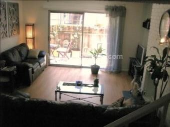 Foto del edificio - 4545 Willis Ave