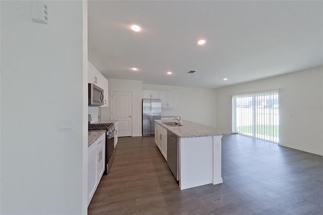 Building Photo - 32150 Katelin Cir