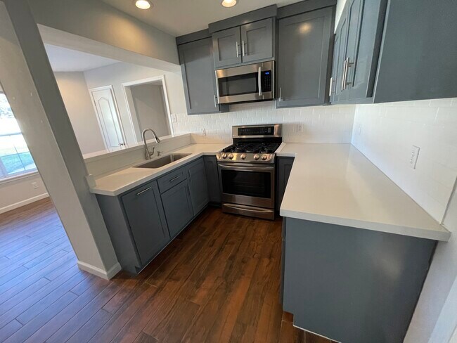 Building Photo - 8610 Oakridge Loop