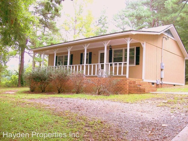 Building Photo - 2 br, 1 bath House - 303 River Road