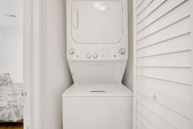 Foto del edificio - 503 W Wrightwood Ave