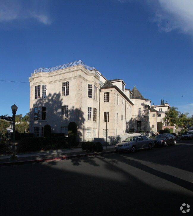 1920 Palmerston Place - 1920 Palmerston Pl