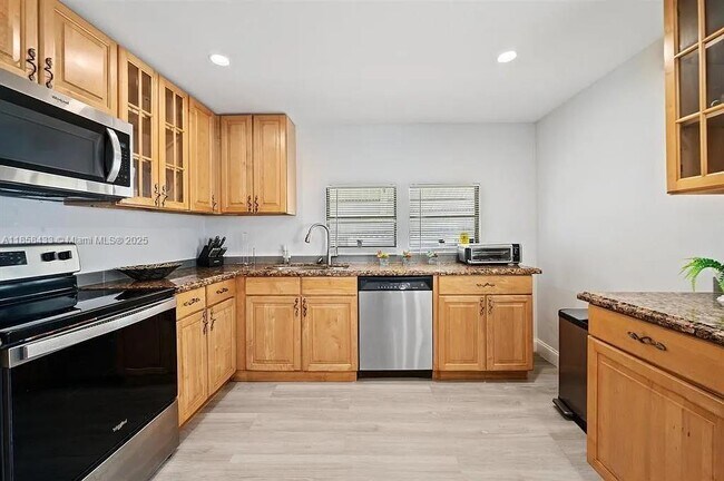 Foto del edificio - 22868 Cascade Rd