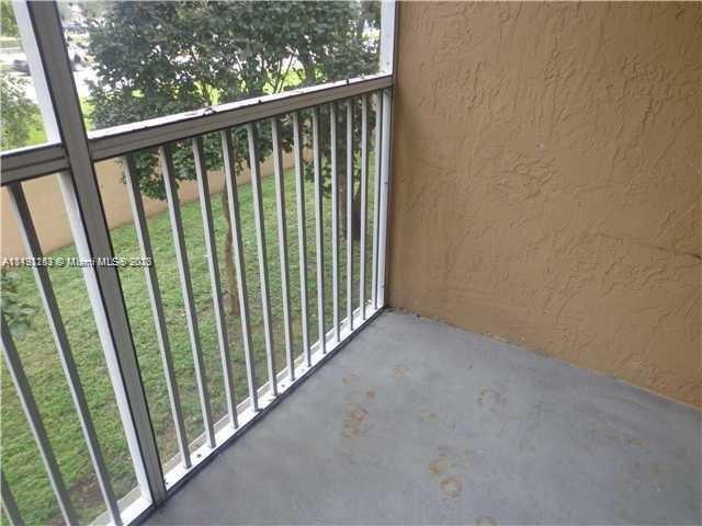 Foto del edificio - 2195 SW 80th Terrace