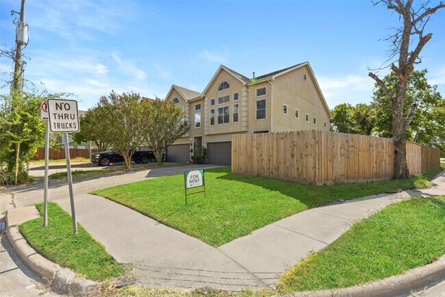 Foto del edificio - 5343 Kiam St