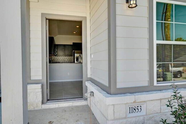Foto del edificio - 11853 E Gate Dr