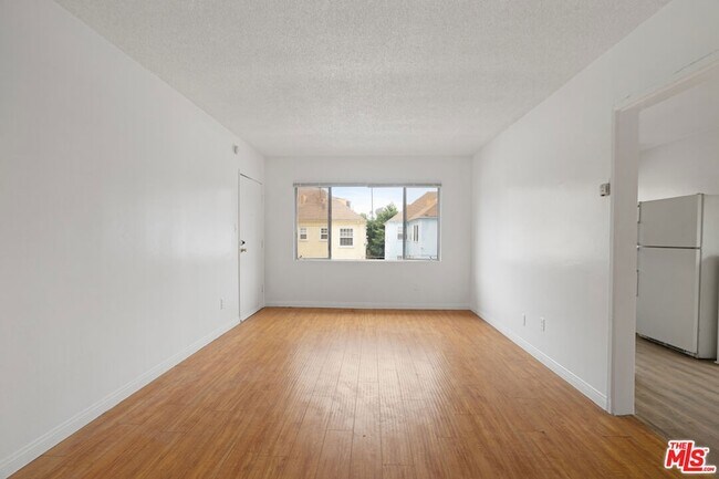 Foto del edificio - 6755 Yucca St