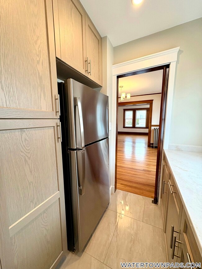 Building Photo - 9 Edgecliff Rd