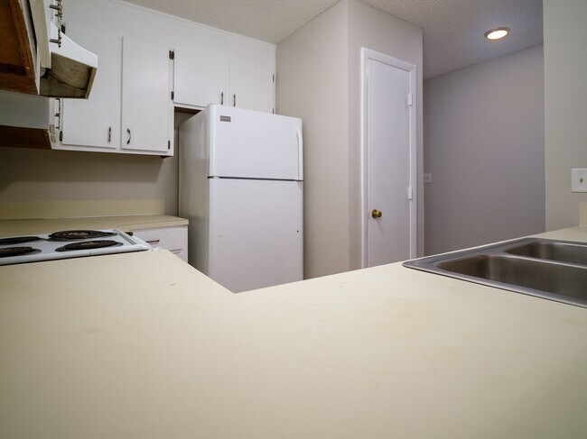 Foto del edificio - 2609 Eastway Dr