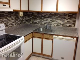 Building Photo - 1346 Blue Jay Dr