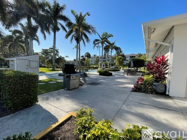 Foto del edificio - 685 12th Ave S