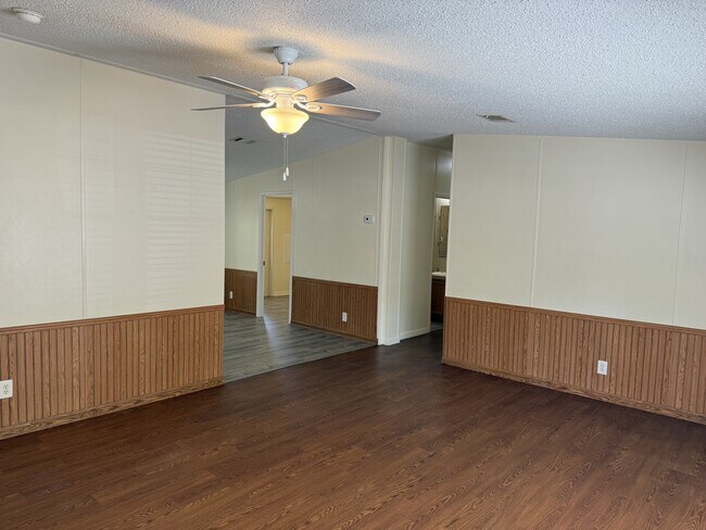 Foto del edificio - 7831 NW 166th St