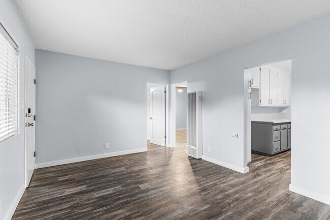 Foto del edificio - 925 E 19th St
