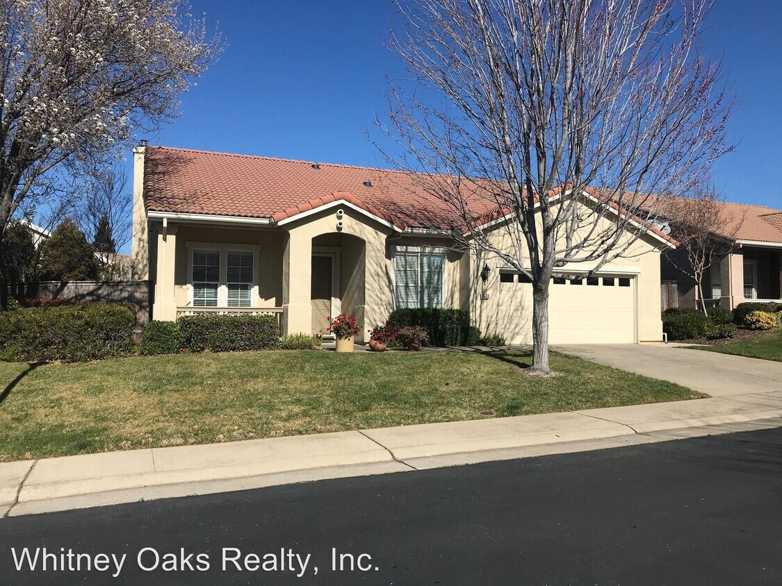 2 Br 2 Bath House 4567 Scenic Drive House For Rent In Rocklin Ca Apartments Com