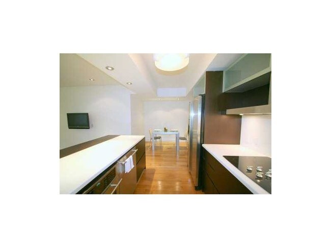 Foto del edificio - 930 10th St