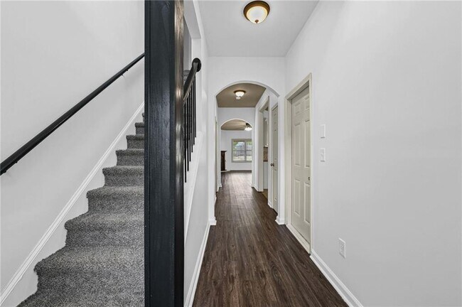 Foto del edificio - 578 Hardy Water Dr SE