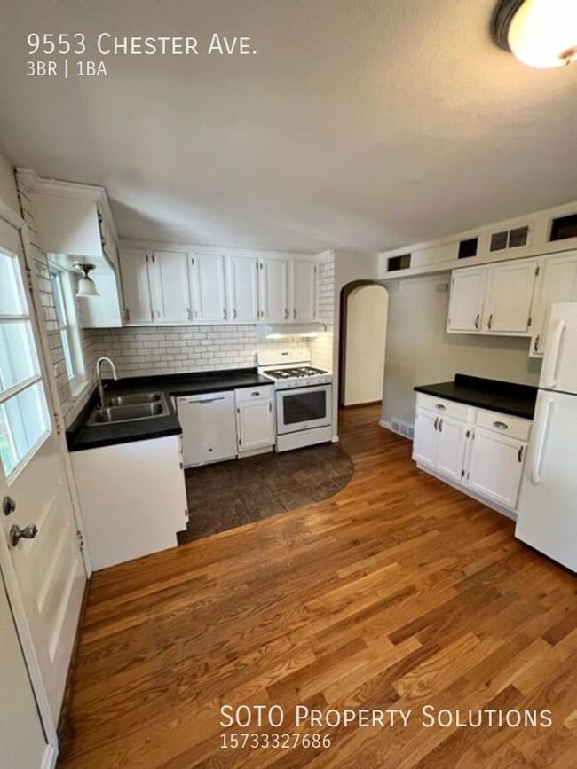 Stunning 3Bed/1Bath Home!! House for Rent in Woodson Terrace, MO