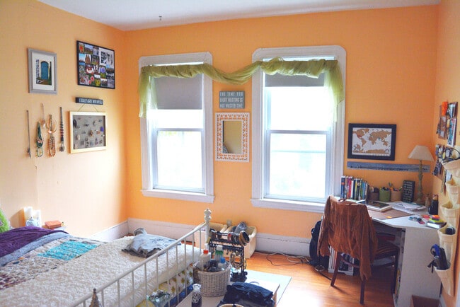 Bedroom - 539 Washington St (Boston, MA) Apartments
