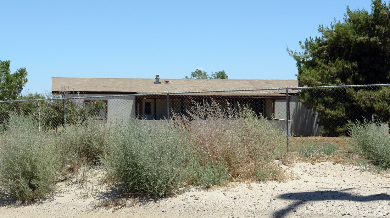Building Photo - 9383 Wilson Ranch Rd