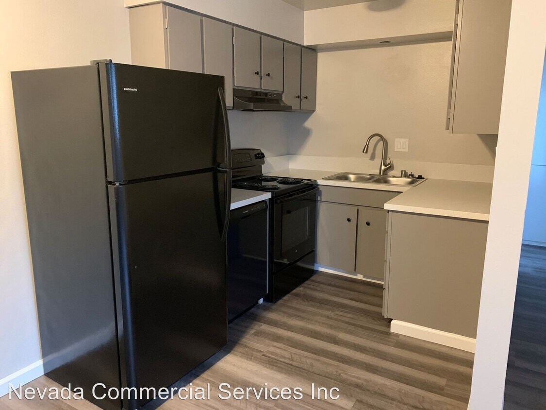 Foto principal - 1565 W 6th St