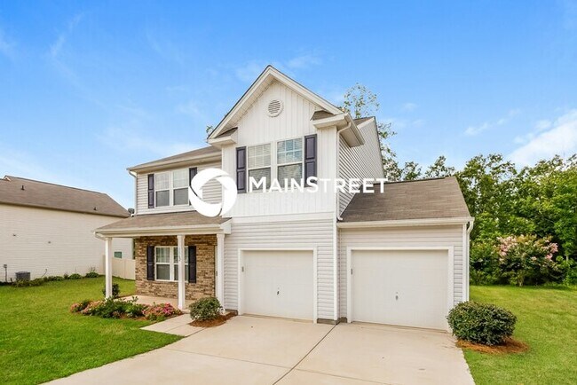 Foto del edificio - 3 Bedroom Pet-Friendly Home in York, SC with Main Street Renewal
