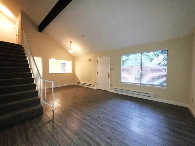 Building Photo - Large 2 bedroom 1.5 bath 2 car garage townhouse new custom flooring and paint throughout with new...