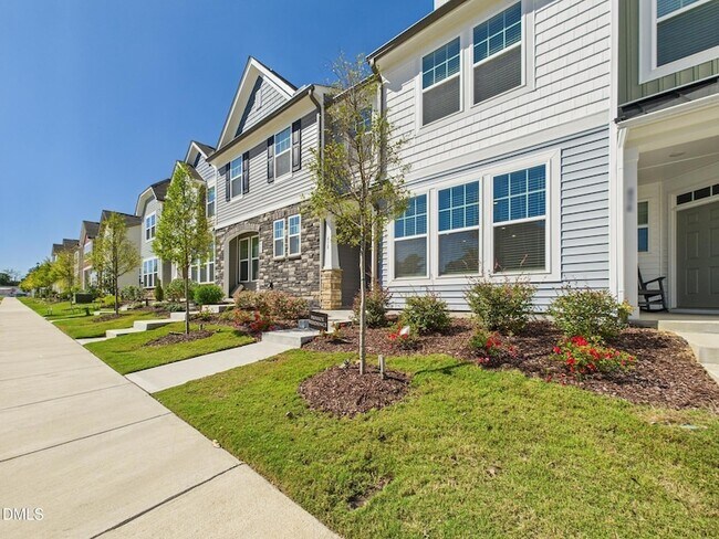 Foto del edificio - 458 Channel Drop Dr