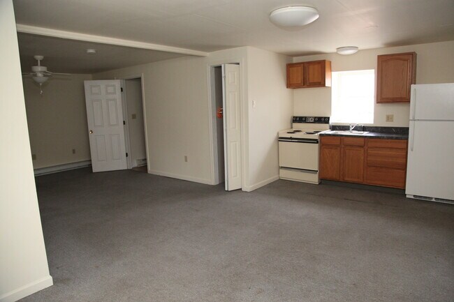 Building Photo - RCAT22