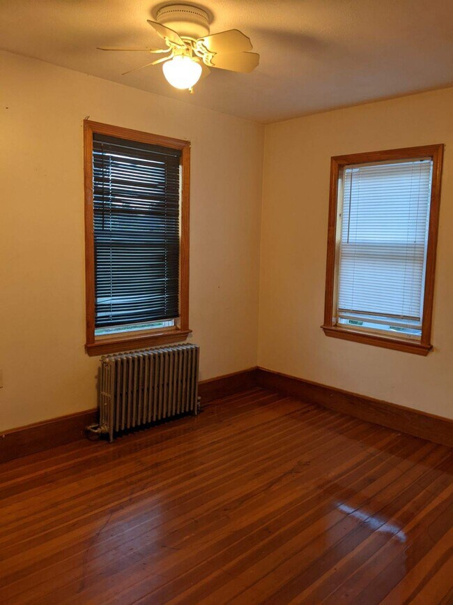 Foto del edificio - 158 Main St