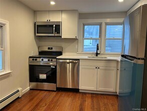 Building Photo - 29 Tobins Ln