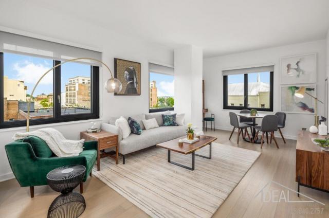 Building Photo - bedroom in brooklyn NY 10801