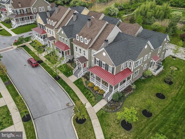 Photo - 133 Shilling Ave Townhome