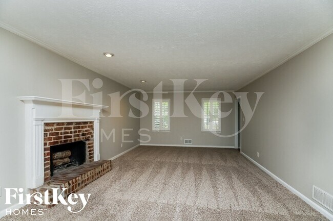 Foto del edificio - 4042 Hampton Ct