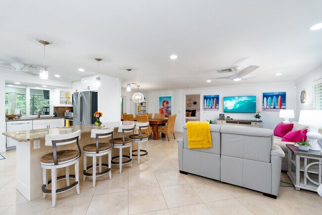 Foto del edificio - 149 Beachcomber St