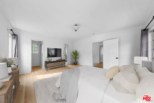 Foto del edificio - 2565 Canyon Dr