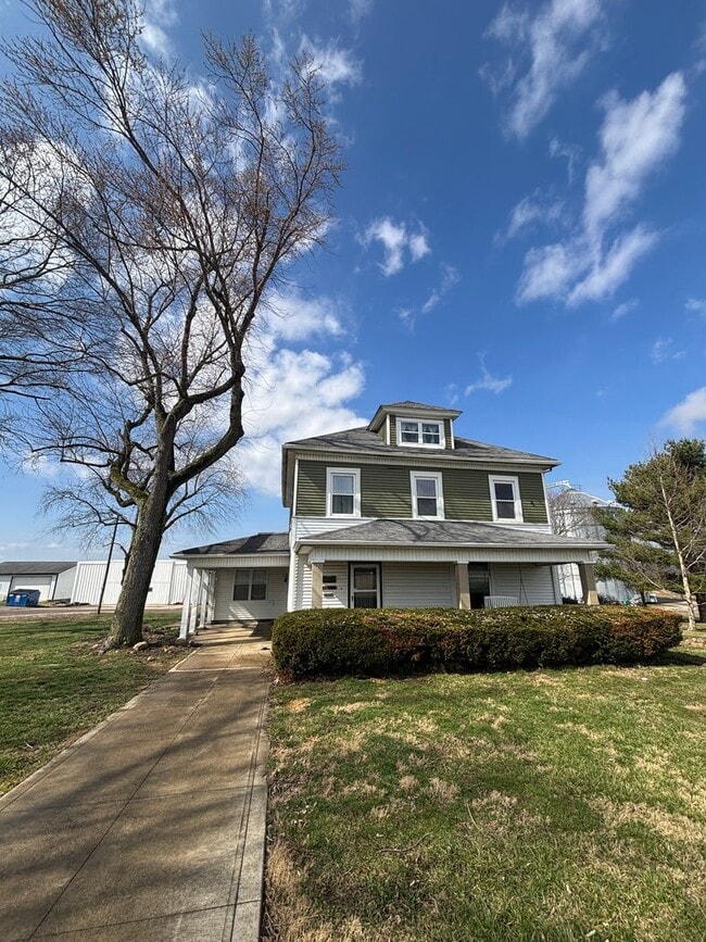 Building Photo - 4300 Julian Rd SW