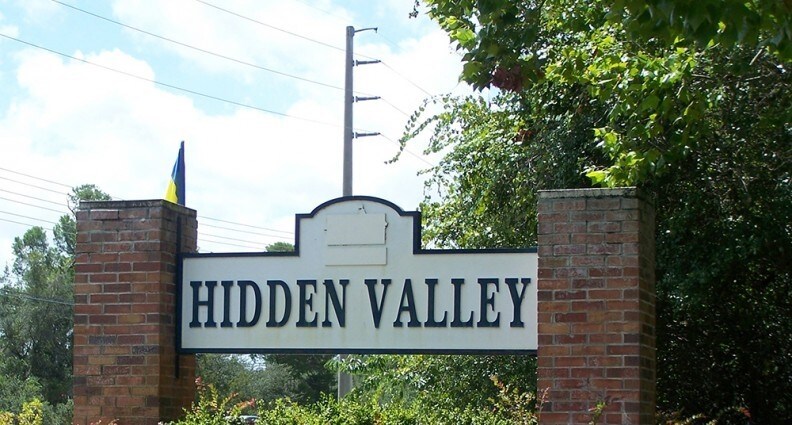 Building Photo - Hidden Valley