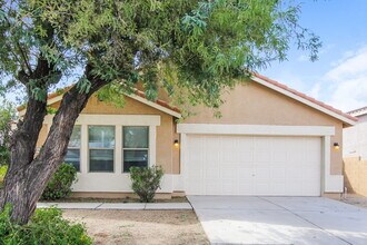 Building Photo - 10609 W Via Del Sol