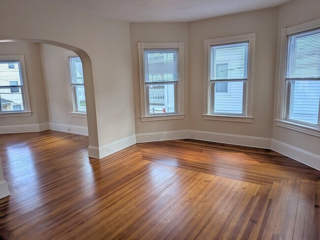 Foto del edificio - 48 Hodges St
